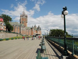 La ciudad de Quebec está seleccionando profesionales en línea
