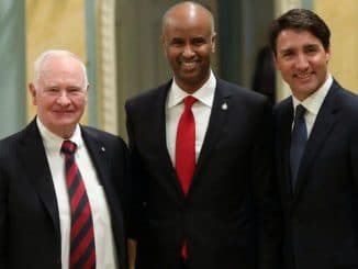 Canadá nombra a un ex-refugiado como ministro de Inmigración