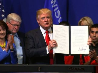 Nueva orden ejecutiva de Trump busca reformar programa de visas H-1B