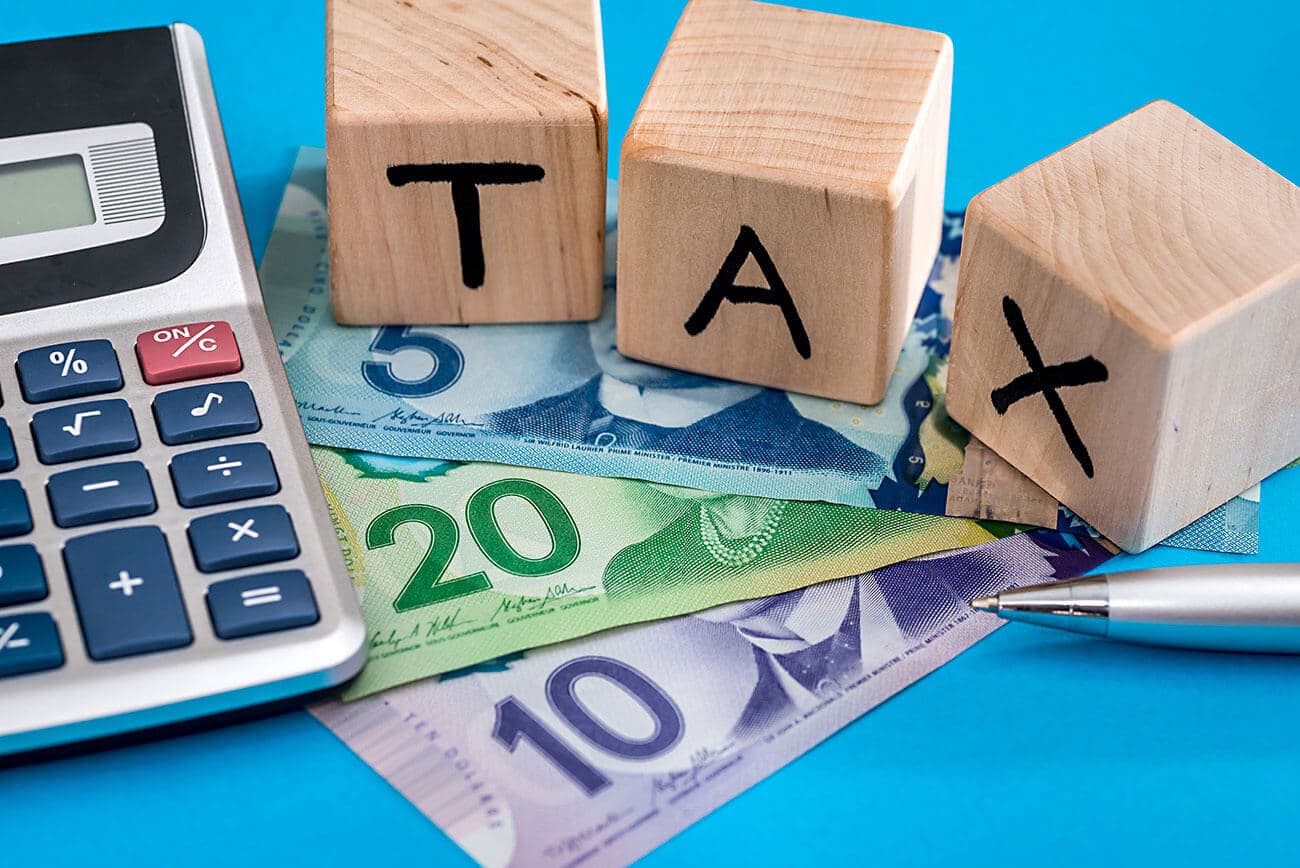 impuestos en Canadá